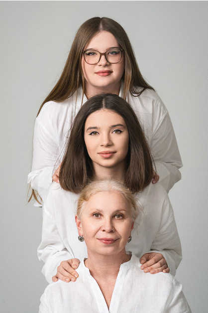 Сила поколений — здоровая девочка